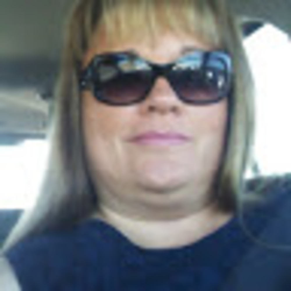 Meet your Posher, Traci